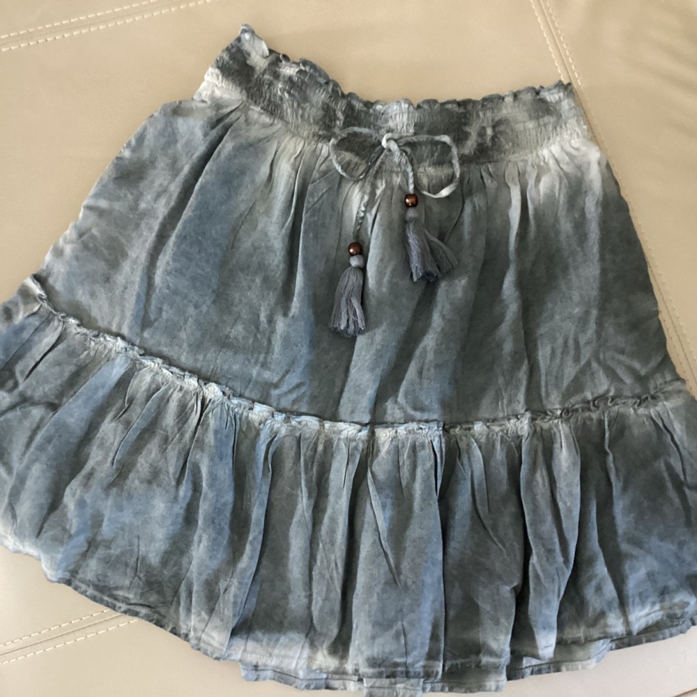 ANTHROPOLOGIE | Pilcro Tie-Dye Mini Skirt - Picture 4 of 6